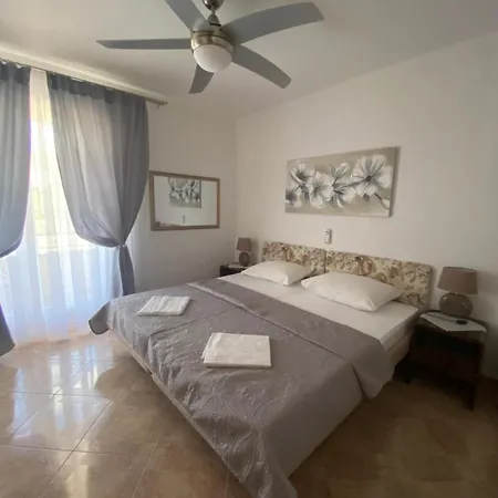 Niko Apartament Povile